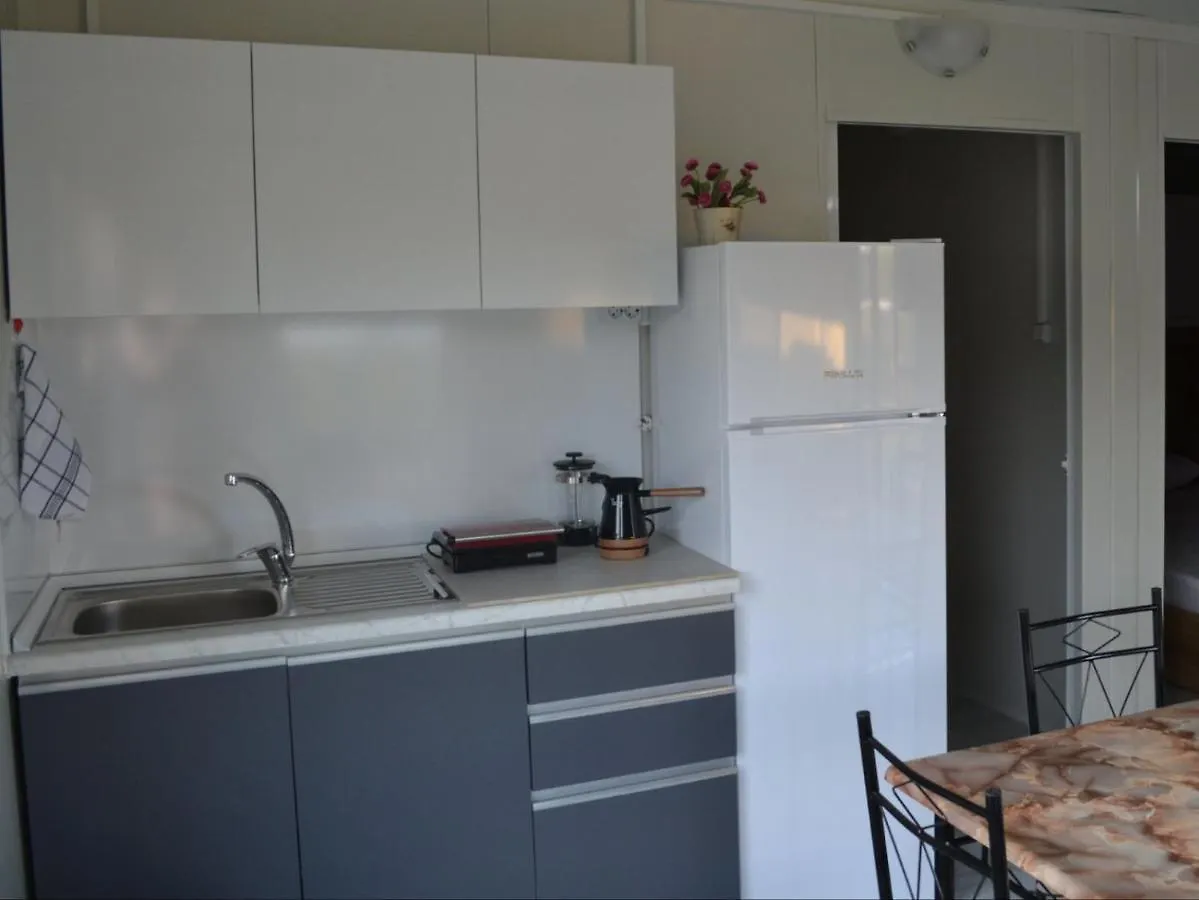Oneiropagida House Villa Sarti