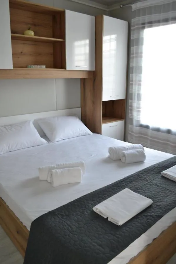 Oneiropagida House Villa Sarti 0*,